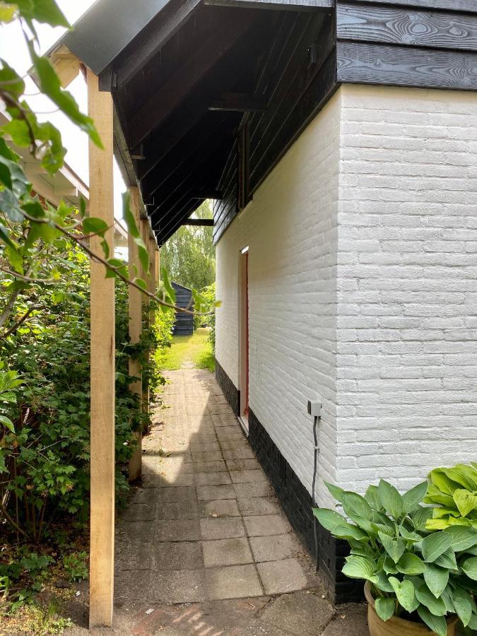 Tiny House De Oude Berg Βίλα Μπέργκεν Εξωτερικό φωτογραφία